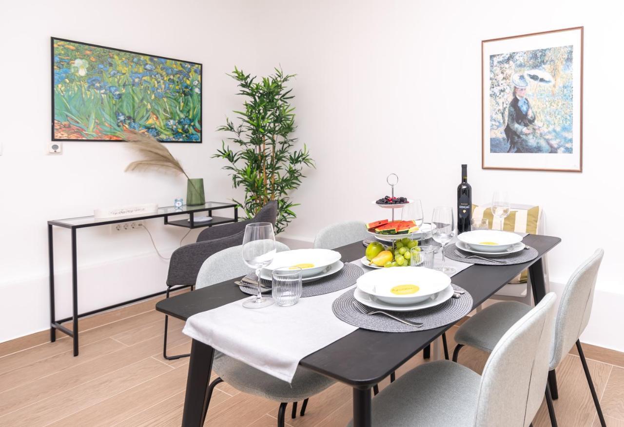 Apartment Emmi Omis Bagian luar foto